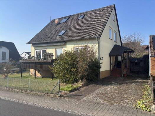 Einfamilienhaus zum Kauf 265.000 € 135 m² 674 m² Grundstück Ehlen Habichtswald / Ehlen 34317