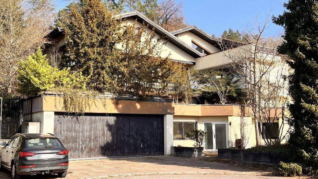 Einfamilienhaus zum Kauf 1.280.000 € 9,5 Zimmer 452 m² 1.836 m² Grundstück Wehr 79664