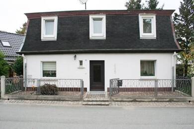 Einfamilienhaus zum Kauf 40.000 € 3 Zimmer 84 m² 70 m² Grundstück frei ab sofort Böhlener Weg 6 Mehltheuer Hirschstein 01594