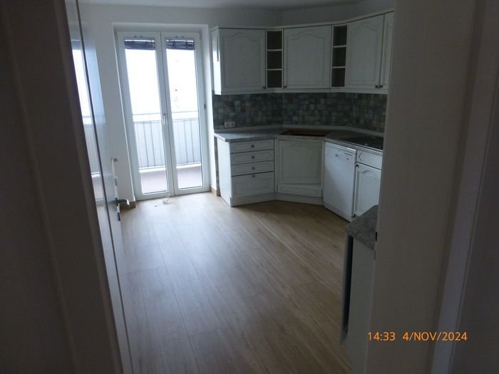 Wohnung zur Miete 910 € 4 Zimmer 95 m²<br/>Wohnfläche 2.<br/>Geschoss ab sofort<br/>Verfügbarkeit Mainburg Mainburg 84048