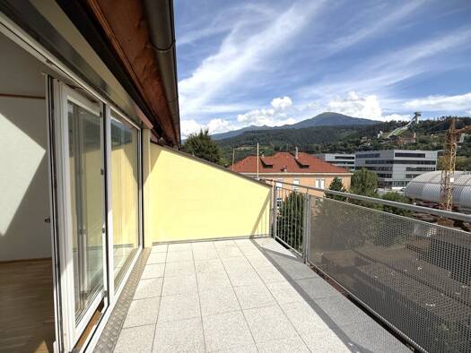 Wohnung zur Miete 1.150 € 2 Zimmer 61,2 m² 3. Geschoss frei ab 01.08.2026 Innsbruck 6020