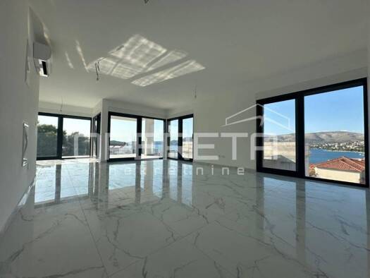 Wohnung zum Kauf 550.000 € 4 Zimmer 139 m² 2. Geschoss Trogir