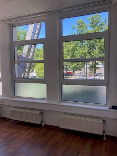 Büro-/Praxisfläche zur Miete provisionsfrei 1.050 € 4 Zimmer 112 m² Bürofläche Universitätsallee 5 Lehe Bremen 28359