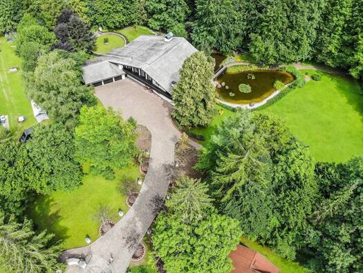 Villa zum Kauf 4.750.000 € 9 Zimmer 384 m² 18.000 m² Grundstück Blindau Reit im Winkl 83242