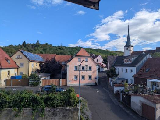 Wohnung zur Miete 650 € 3,5 Zimmer 80 m² Geschoss EG/1 frei ab sofort Maintalstraße 5 Stammheim Kolitzheim 97509