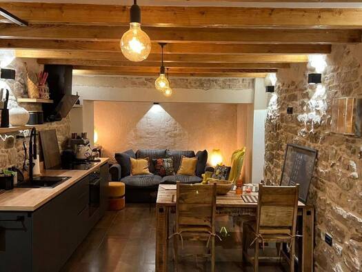 Reihenhaus zum Kauf 330.000 € 2 Zimmer 80 m² Kaštel Lukšić 21215
