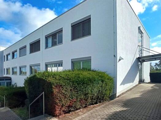 Büro zur Miete provisionsfrei 8,50 € 551 m² Bürofläche Waldau Kassel 34123