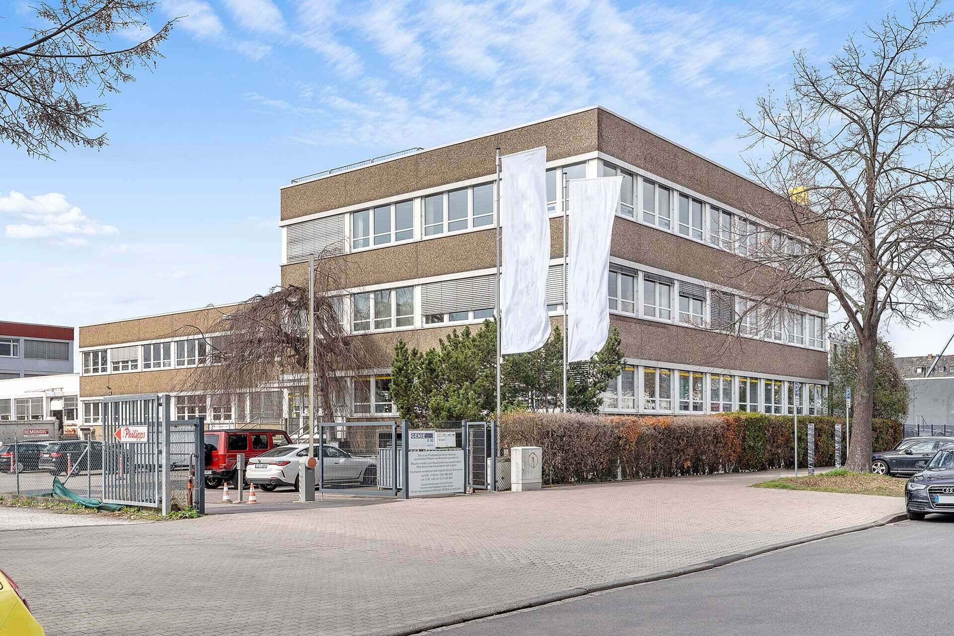 Bürofläche zur Miete 2.415 € 8 Zimmer 244,9 m²<br/>Bürofläche Rauental 3 Koblenz 56073