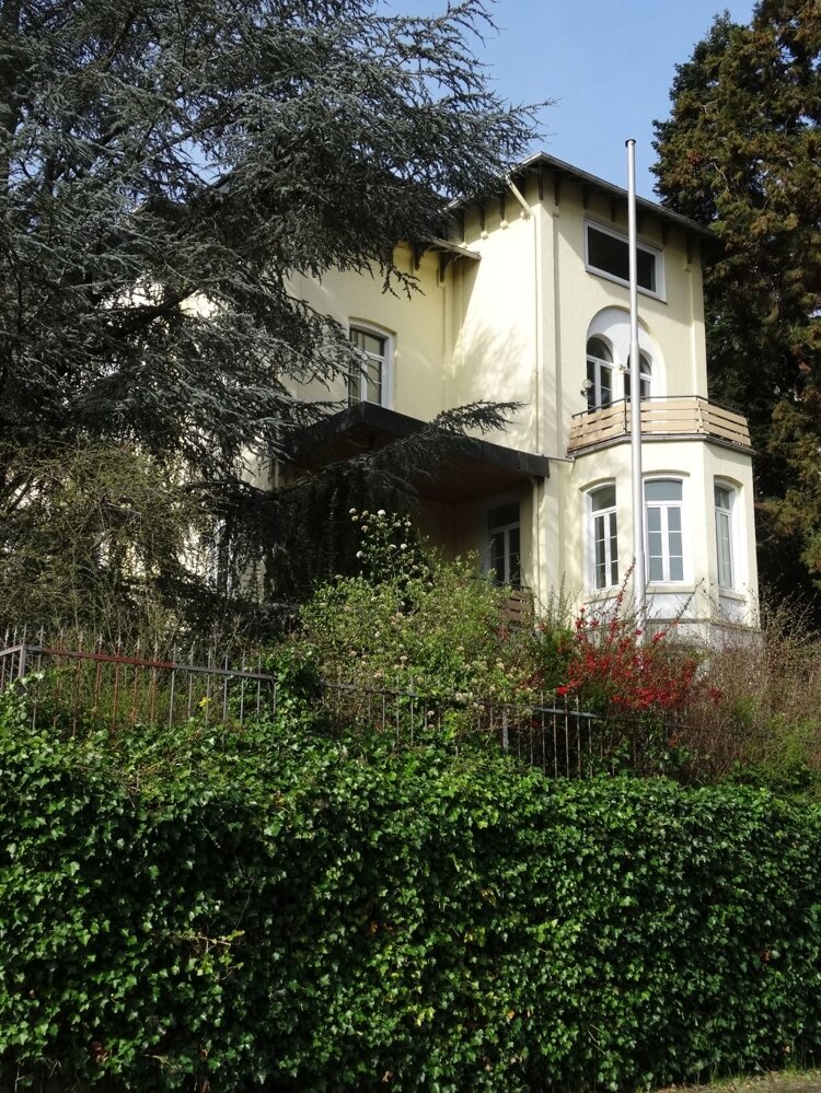 Villa zum Kauf 670.000 € 10 Zimmer 390 m²<br/>Wohnfläche 2.168 m²<br/>Grundstück Oberwesel Oberwesel 55430