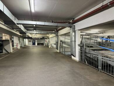 Tiefgarage zur Miete provisionsfrei 20 € Spiegelstraße 27 Bahnhofsvorstadt Zwickau 08056