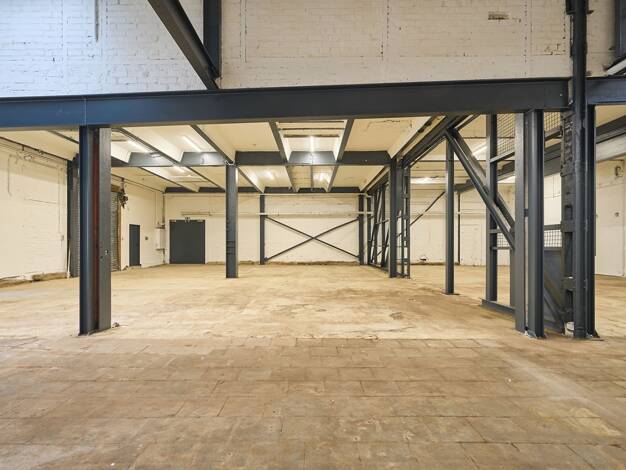 Lagerhalle zur Miete 4,99 € 688 m² Lagerfläche Wilhelm-Ruppert-Straße 38 Wahn Köln 51147