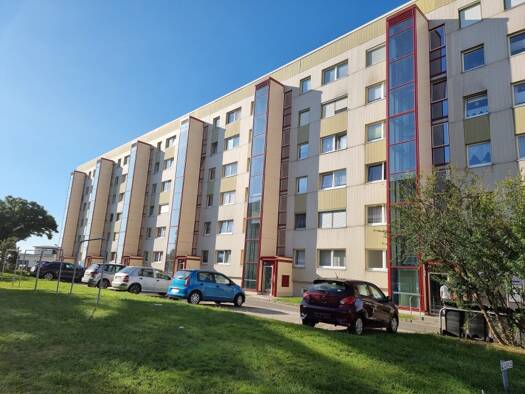 Wohnung zur Miete 364 € 2,5 Zimmer 56,2 m² Crimmitschau Crimmitschau 08451