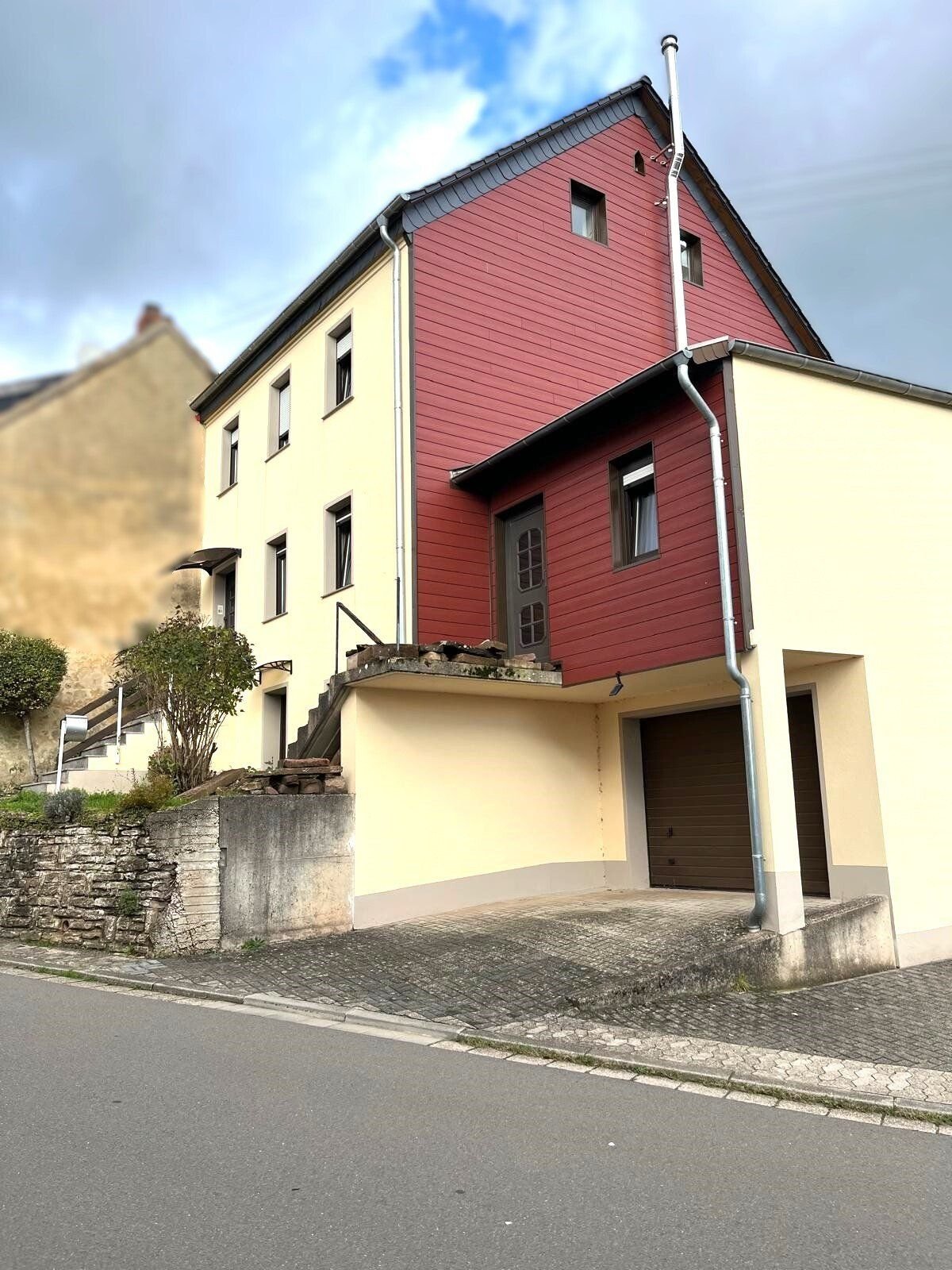 Einfamilienhaus zum Kauf 288.000 € 7 Zimmer 260 m²<br/>Wohnfläche 450 m²<br/>Grundstück Urexweiler Marpingen 66646