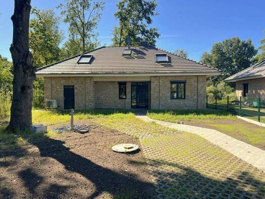 Bungalow zur Miete - Erstbezug 2.250 € 5 Zimmer 155 m² 1.030 m² Grundstück Schönow Bernau 16321