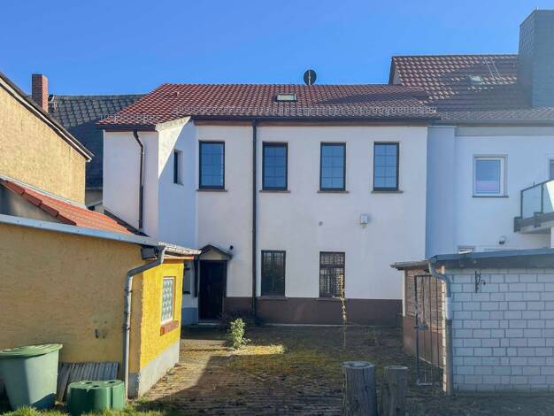 Reihenmittelhaus zum Kauf 65.000 € 5 Zimmer 200 m² 350 m² Grundstück Frohburg Frohburg 04654