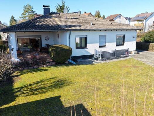 Bungalow zum Kauf 399.000 € 4 Zimmer 133 m² 790 m² Grundstück Seybothenreuth 95517