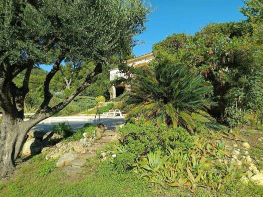 Einfamilienhaus zum Kauf 950.000 € 160 m² 1.220 m² Grundstück Centre Ville CARQUEIRANNE 83320