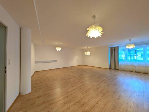 Büro zur Miete 1 Zimmer 22 m² Bürofläche teilbar von 22 m² bis 53 m² Andreas-Hofer-Straße 4 Schwaz 6130