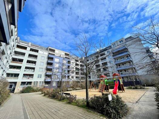 Wohnung zur Miete 844 € 3 Zimmer 84,3 m² 3. Geschoss frei ab 01.03.2026 Prenzlauer Promenade 47a Pankow Berlin 13089