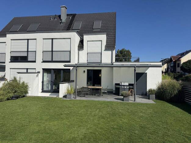 Doppelhaushälfte zum Kauf provisionsfrei 1.250.000 € 7 Zimmer 190 m² 380 m² Grundstück Dreieichenhain Neu-Isenburg 63303