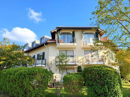 Wohnung zum Kauf 239.000 € 2 Zimmer 55,5 m² 2. Geschoss Radebeul 01445