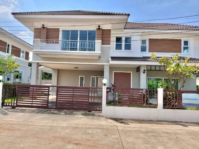 Villa zum Kauf 165.000 € 5 Zimmer 220 m²<br/>Wohnfläche 400 m²<br/>Grundstück Nakhonratchasima 30000