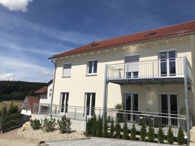 Wohnung zur Miete 667 € 2 Zimmer 63,4 m² 1. Geschoss frei ab sofort Bäckerbergstrasse 16 Kapfelberg Kelheim 93309