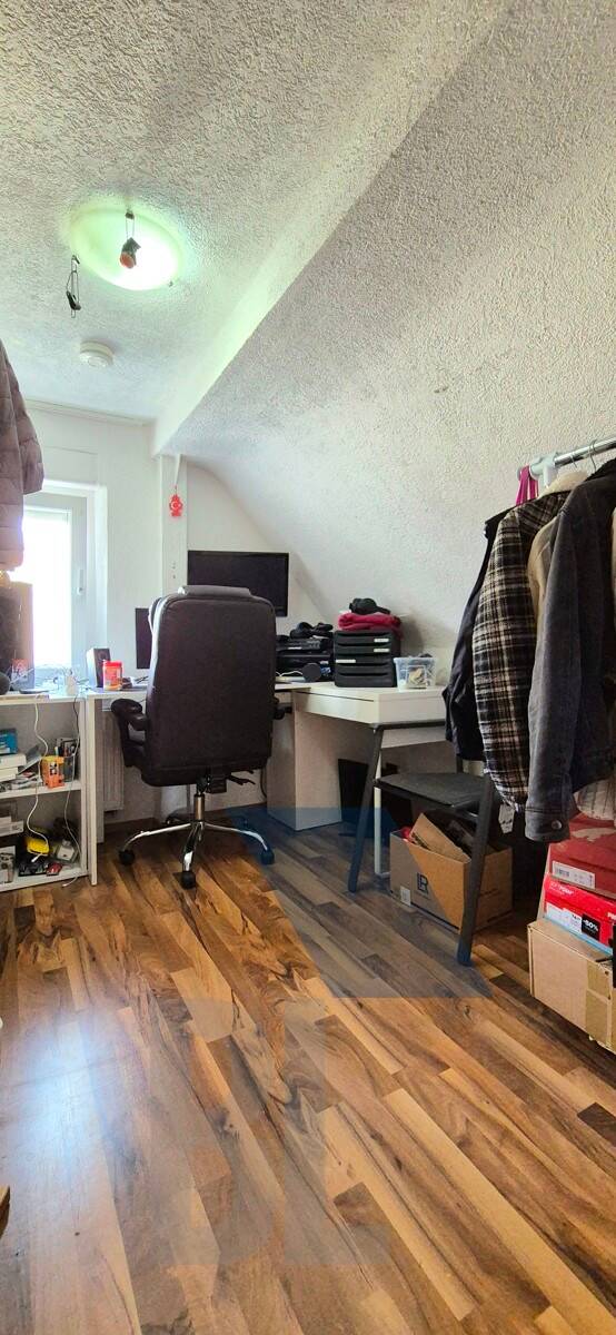 Property thumbnail 13