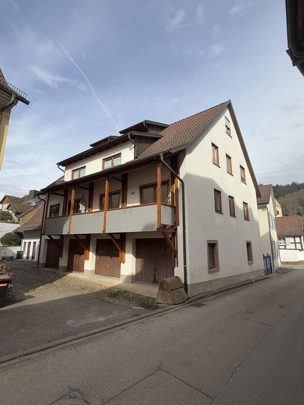 Mehrfamilienhaus zum Kauf provisionsfrei 750.000 € 10 Zimmer 260 m² 232 m² Grundstück Klostergasse 1a Sulzburg Sulzburg 79295