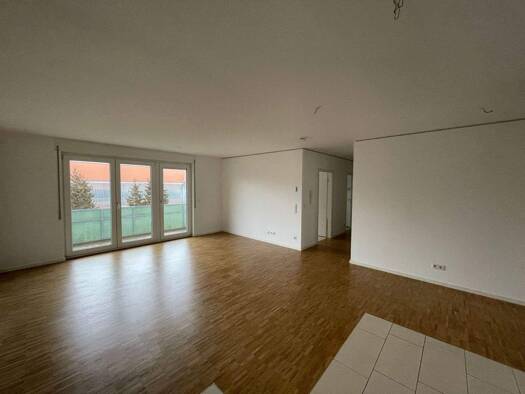 Wohnung zur Miete 1.200 € 3 Zimmer 86 m² 3. Geschoss Elbinger Str. 51 Schoppershof Nürnberg 90491