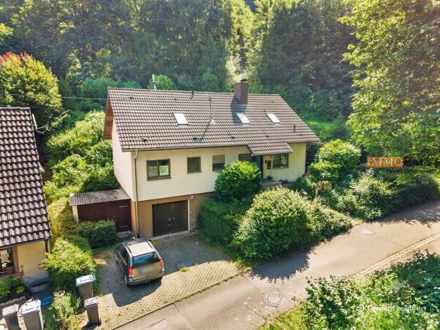 Mehrfamilienhaus zum Kauf 390.000 € 7 Zimmer 149,5 m² 1.060 m² Grundstück Bleichheim Herbolzheim 79336