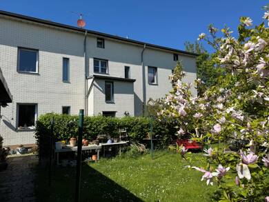 Einfamilienhaus zum Kauf 498.000 € 14 Zimmer 400 m² 1.280 m² Grundstück Stralsund 18437