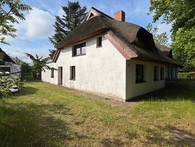 Doppelhaushälfte zum Kauf 395.000 € 3 Zimmer 110 m² 2.984 m² Grundstück Michaelsdorf Fuhlendorf 18356