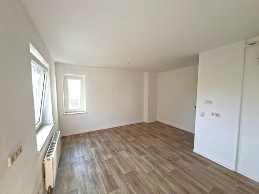 Wohnung zur Miete 283 € 2 Zimmer 37,7 m² 1. Geschoss frei ab 01.10.2026 Leipziger Straße 26 Schönebeck Schönebeck (Elbe) 39218