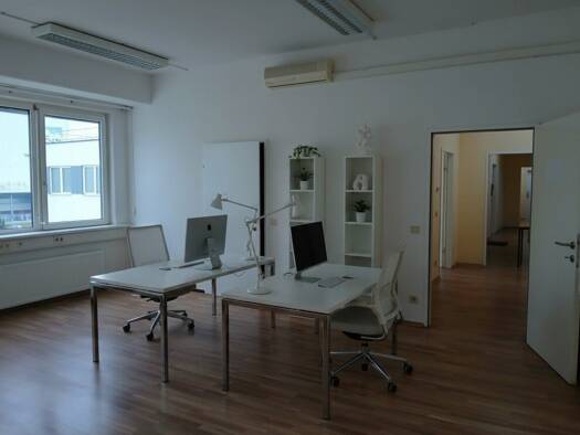 Bürogebäude zur Miete 1.185 € 3 Zimmer 112,9 m² Bürofläche Wiener Neudorf 2351