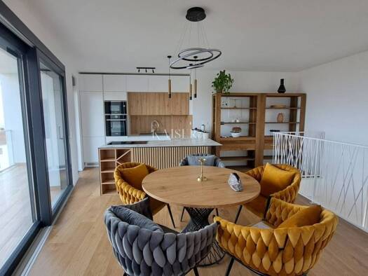 Wohnung zur Miete 1.800 € 3 Zimmer 108 m² 1. Geschoss Ika, Opatija - Okolica Ičići