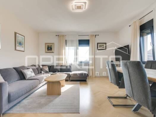 Wohnung zur Miete 1.150 € 3 Zimmer 102 m² 1. Geschoss Dol