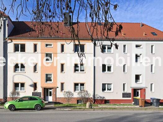 Mehrfamilienhaus zum Kauf als Kapitalanlage geeignet 280.000 € 12 Zimmer 268,2 m² 600 m² Grundstück Naumburg Naumburg/Saale 06618