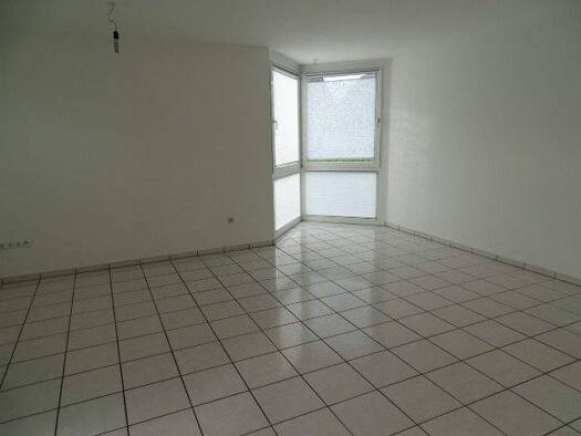 Wohnung zur Miete 710 € 2 Zimmer 76 m² 1. Geschoss frei ab 16.11.2025 Rheinbergstr. 54 Langel Köln 51143