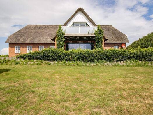 Einfamilienhaus zum Kauf 529.000 € 5 Zimmer 205 m² 4.121 m² Grundstück Neukirchen 25927