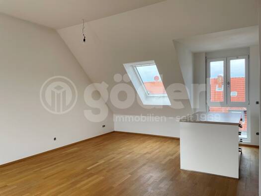 Wohnung zur Miete 1.000 € 3 Zimmer 78 m² Dachgeschoss frei ab sofort Aschaffenburg 63739