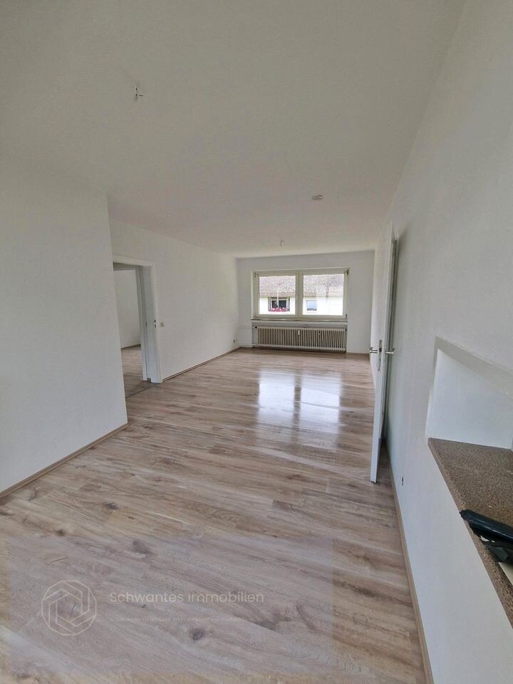 Wohnung zum Kauf 93.000 € 3 Zimmer 74 m²<br/>Wohnfläche 2.<br/>Geschoss Hastenbeck Hastenbeck 31789