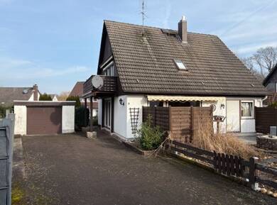 Haus zum Kauf 160.000 € 6 Zimmer 150 m² 549 m² Grundstück Boffzen 37691