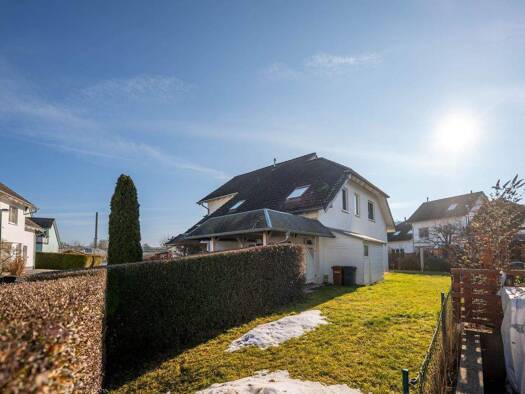 Doppelhaushälfte zum Kauf 350.000 € 4 Zimmer 120 m² 370 m² Grundstück frei ab 01.05.2026 Laasdorf 07646