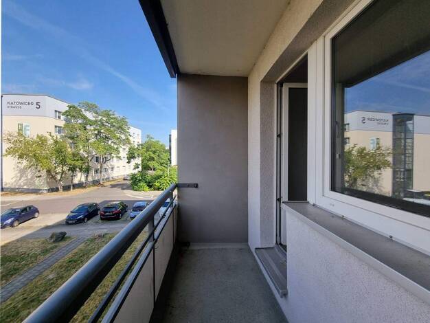 Wohnung zur Miete 402 € 3 Zimmer 61 m² EG frei ab 15.02.2026 Ufaer Straße 2 Südstadt Halle (Saale) 06128