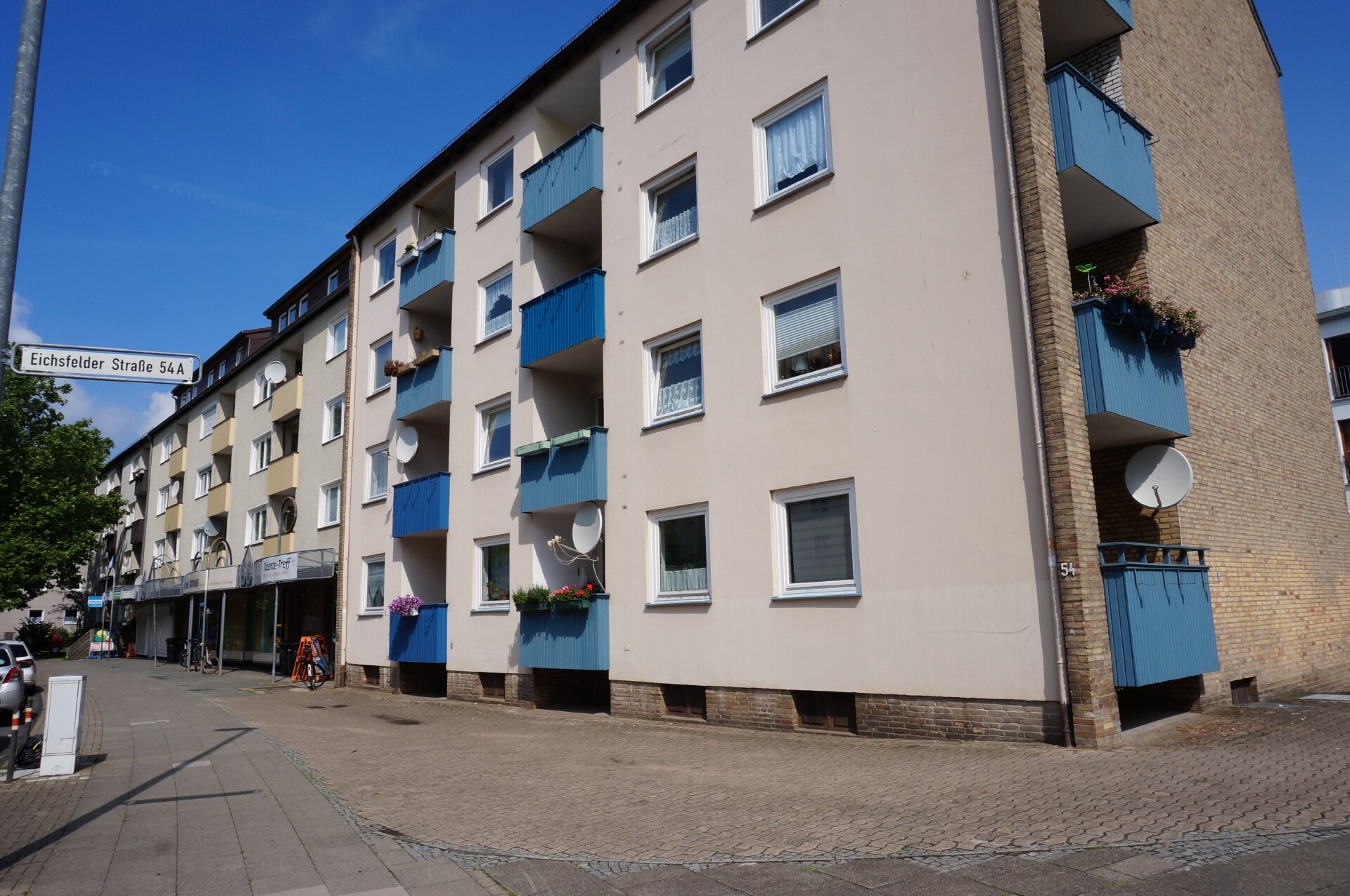 Wohnung zur Miete 575 € 2 Zimmer 64 m²<br/>Wohnfläche 3.<br/>Geschoss ab sofort<br/>Verfügbarkeit Eichsfelder Str. 54 Stöcken Hannover 30419