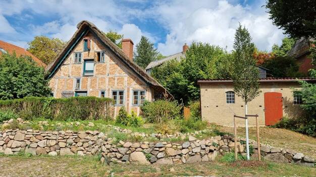 Einfamilienhaus zum Kauf provisionsfrei 390.000 € 5 Zimmer 135 m² 415 m² Grundstück frei ab 01.09.2025 Dorfstraße 1 Moisburg Moisburg 21647