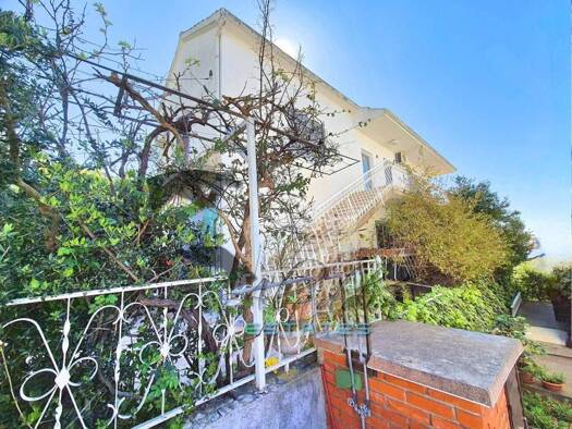 Haus zum Kauf 700.000 € 8 Zimmer 389 m² Okrug Donji