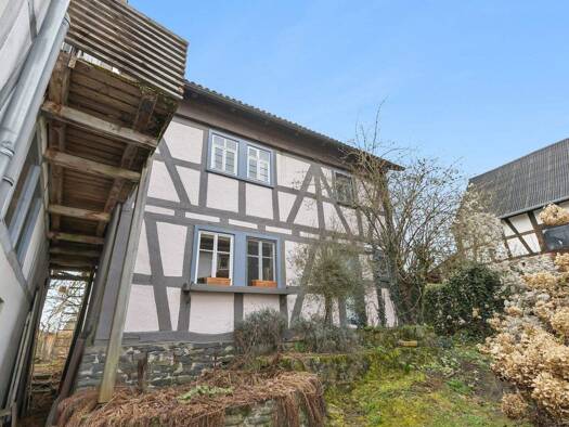 Einfamilienhaus zum Kauf 169.000 € 3 Zimmer 75 m² 669 m² Grundstück Langd Hungen 35410