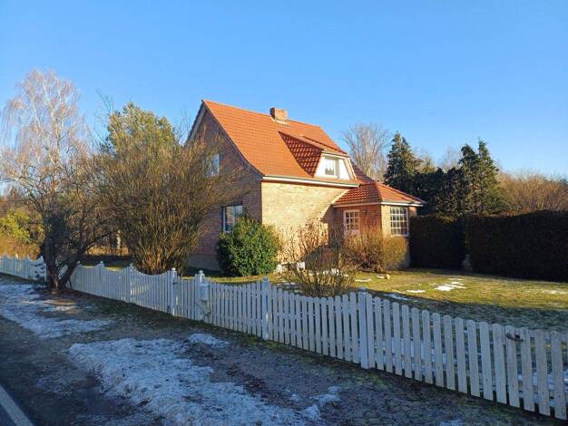 Einfamilienhaus zum Kauf 175.000 € 5 Zimmer 110 m² 2.271 m² Grundstück Heidhof Dömitz 19303